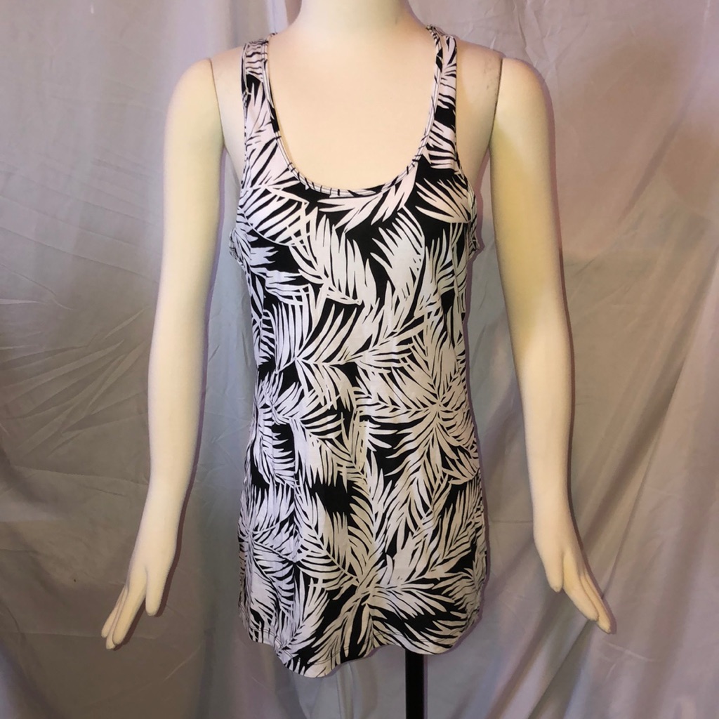 Moda International Brand Tunic Top